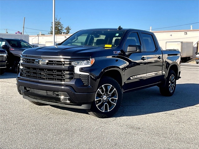 2022 Chevrolet Silverado 1500 RST - Photo 2