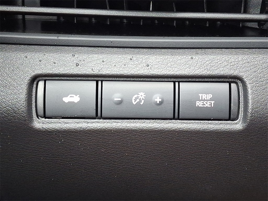 2025 Nissan Altima 2.5 SV - Photo 18