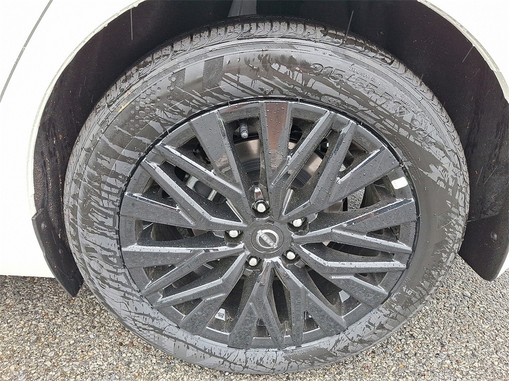 2025 Nissan Altima 2.5 SV - Photo 5