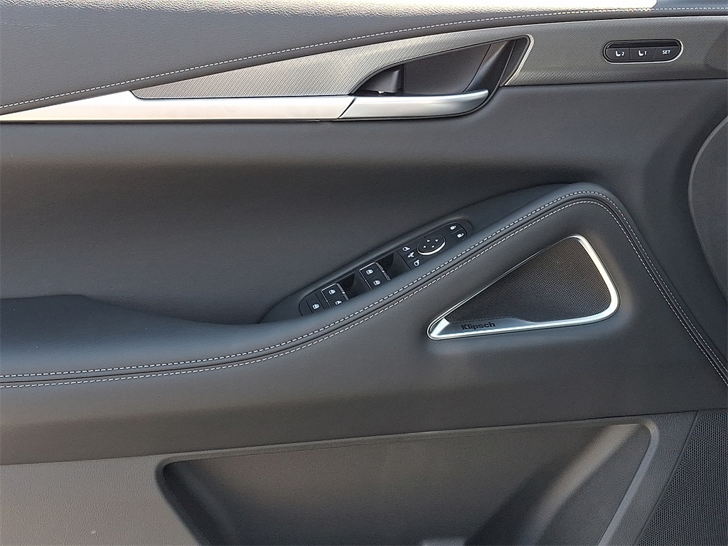 2026 INFINITI QX60 LUXE - Photo 9