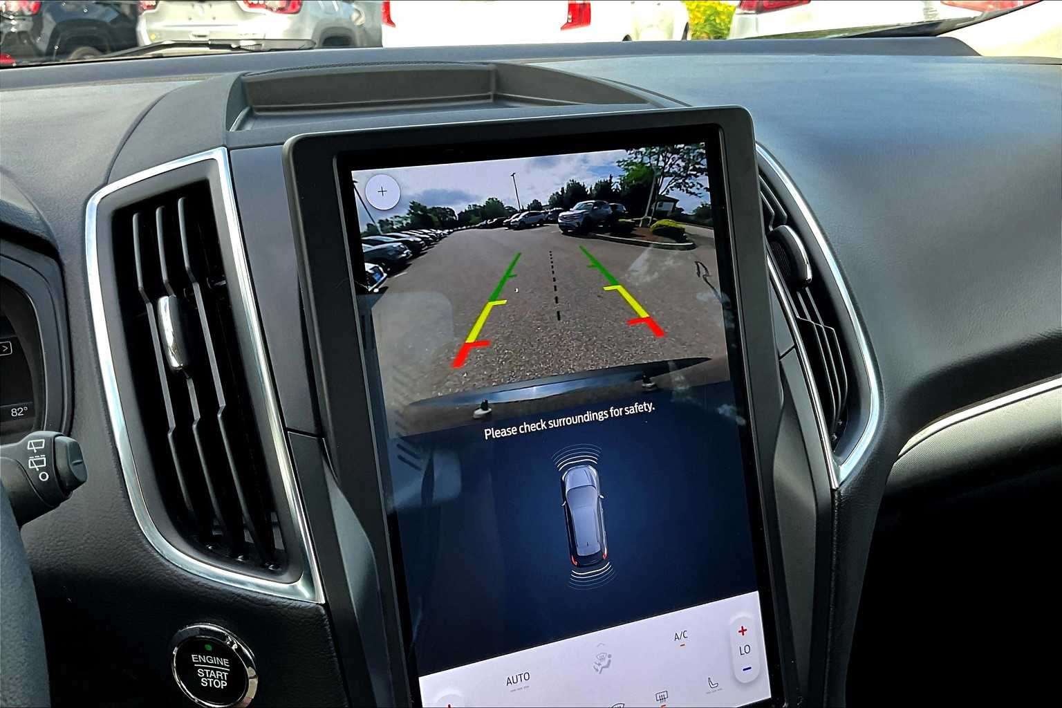2024 Ford Edge Titanium - Photo 18