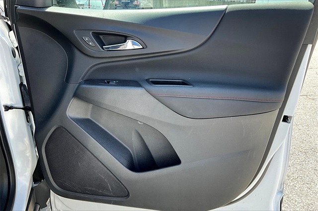 2022 Chevrolet Equinox RS - Photo 12