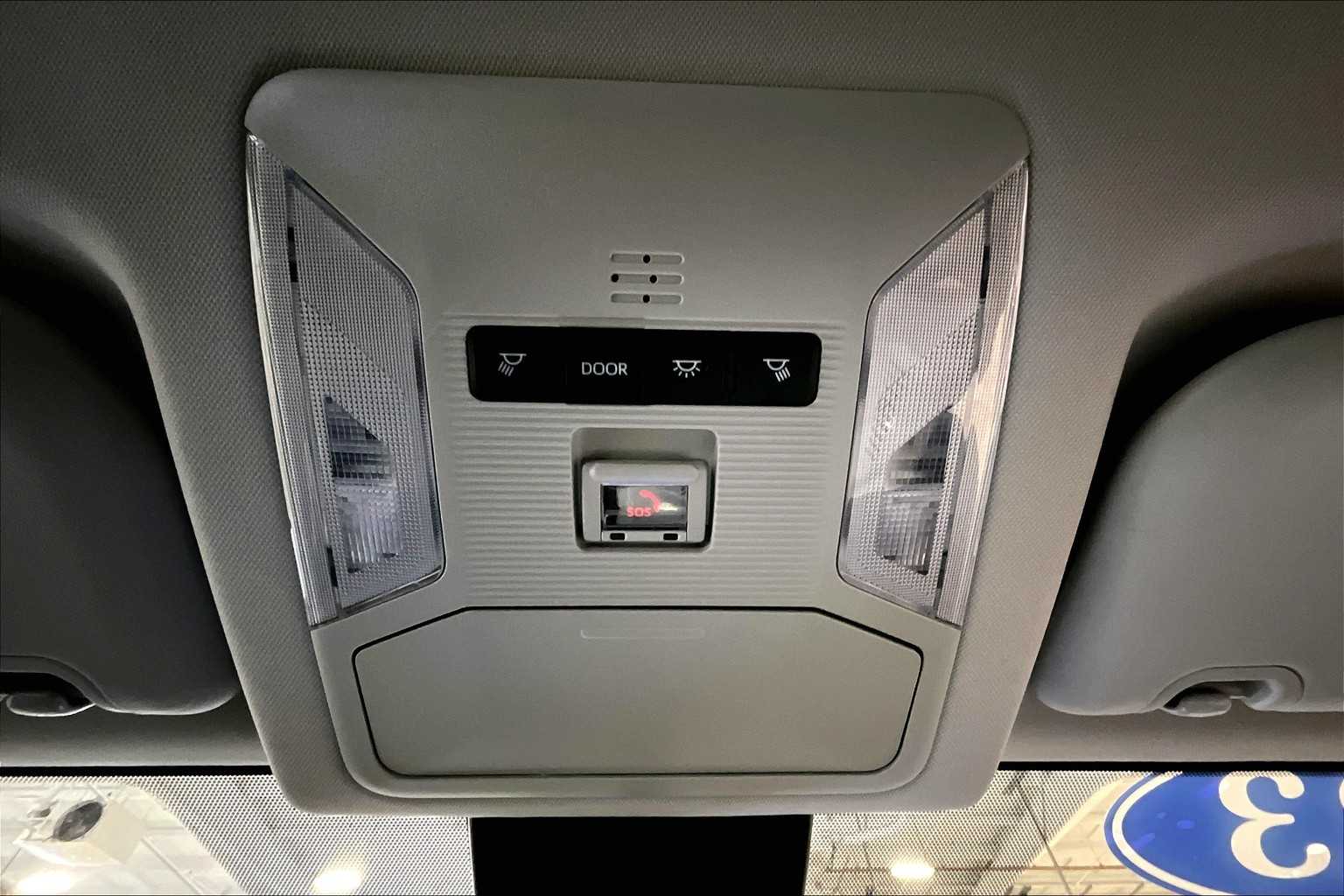 2023 Toyota RAV4 LE - Photo 23