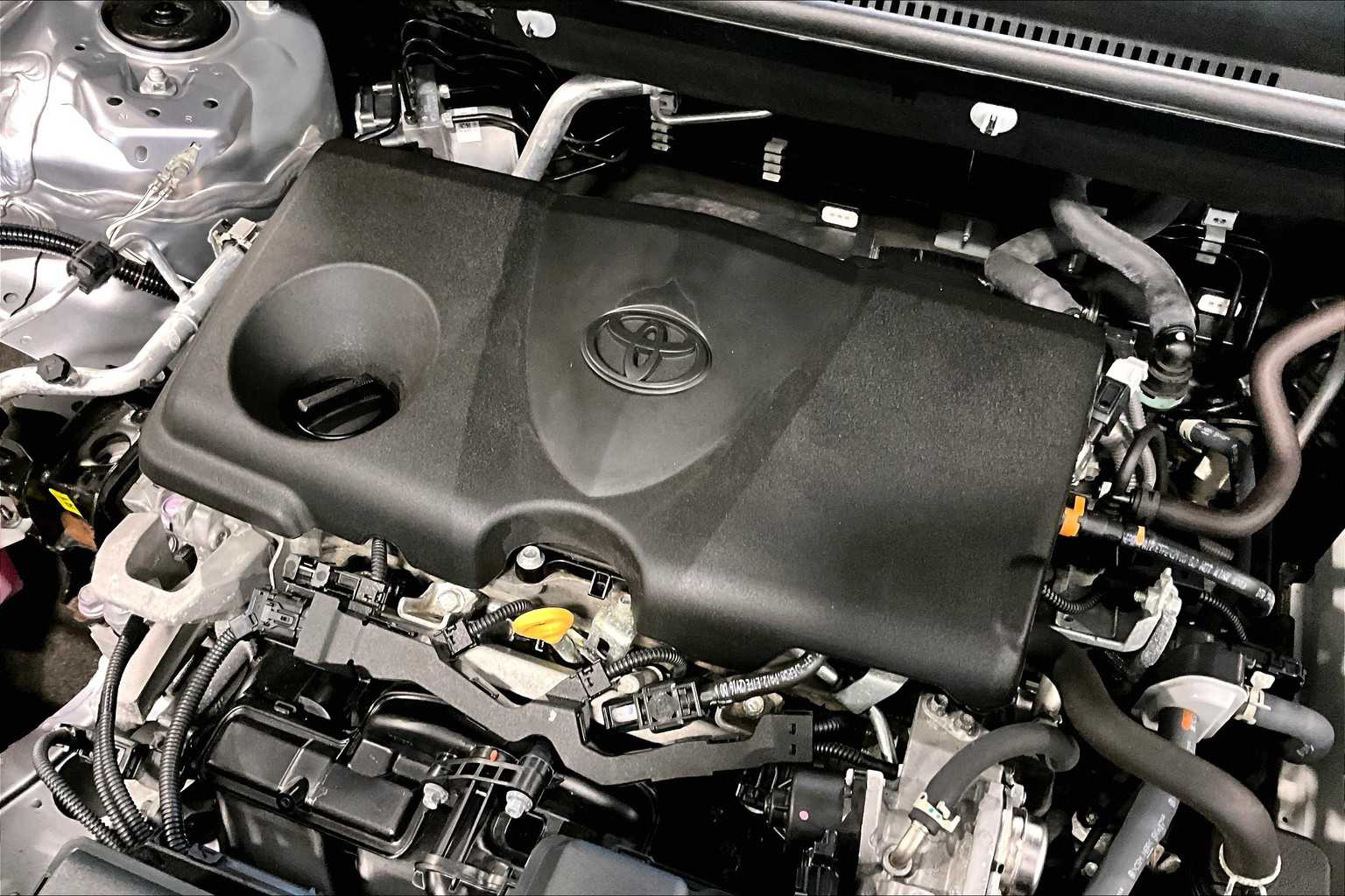 2023 Toyota RAV4 LE - Photo 36