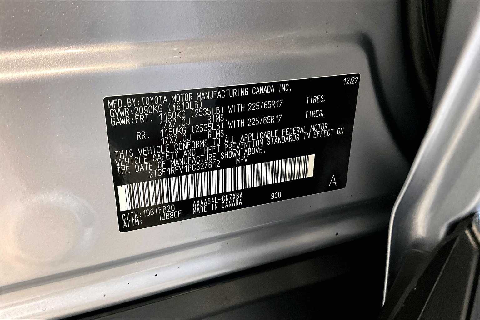 2023 Toyota RAV4 LE - Photo 37