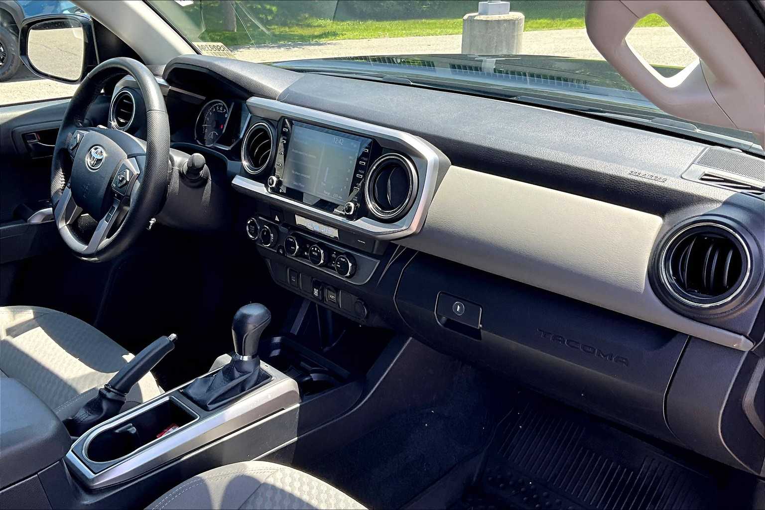 2023 Toyota Tacoma SR5 - Photo 14