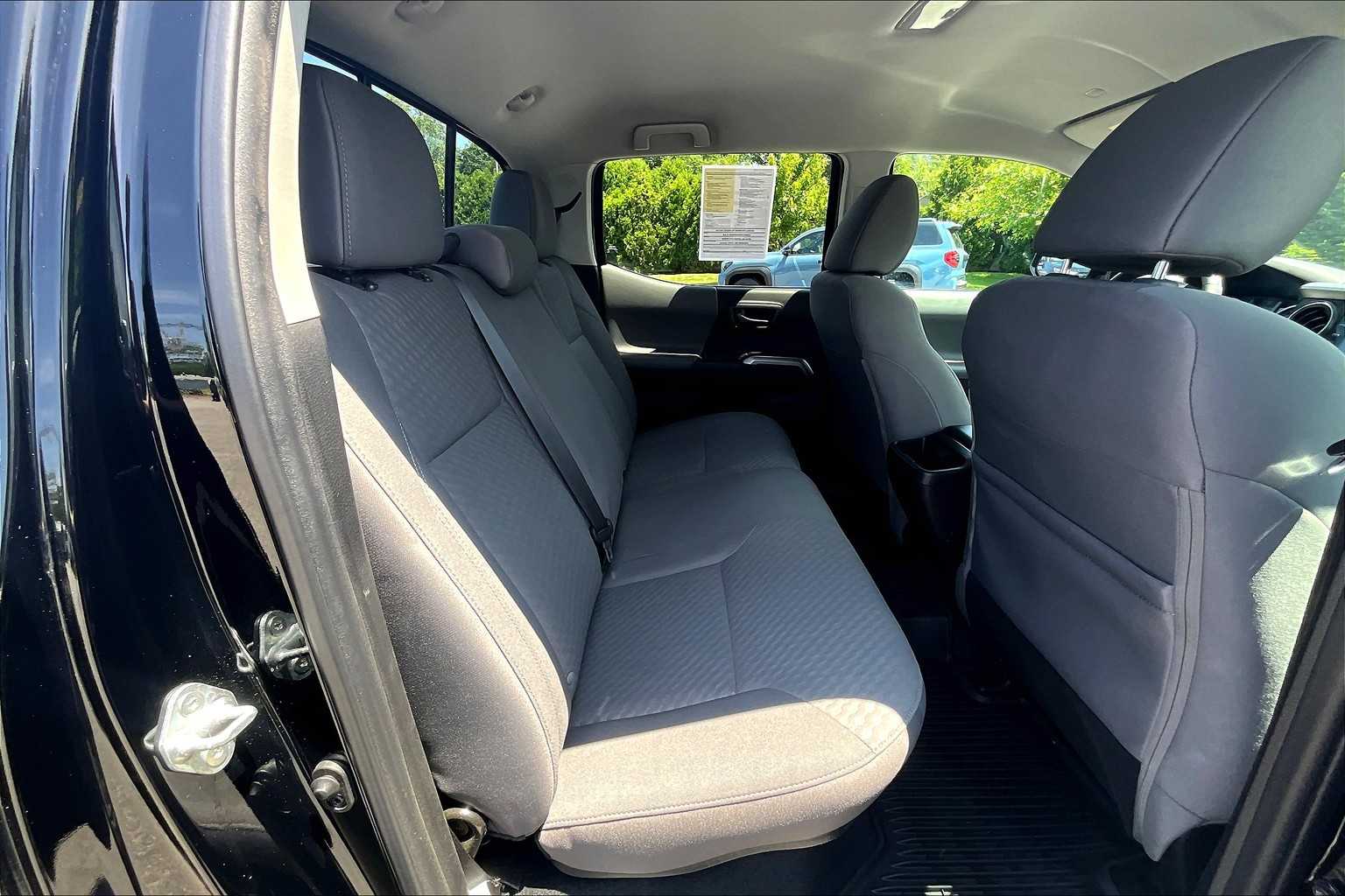 2023 Toyota Tacoma SR5 - Photo 16