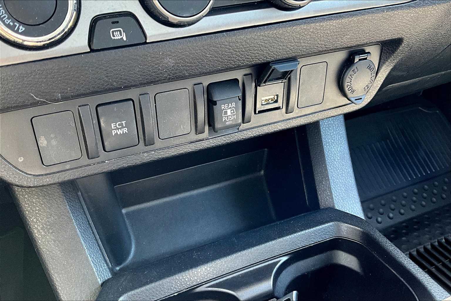 2023 Toyota Tacoma SR5 - Photo 27