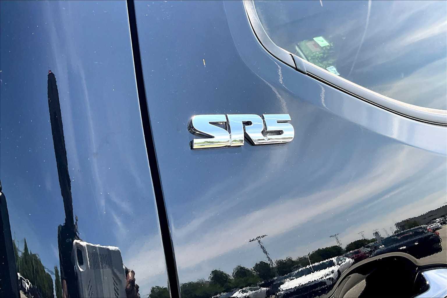 2023 Toyota Tacoma SR5 - Photo 29
