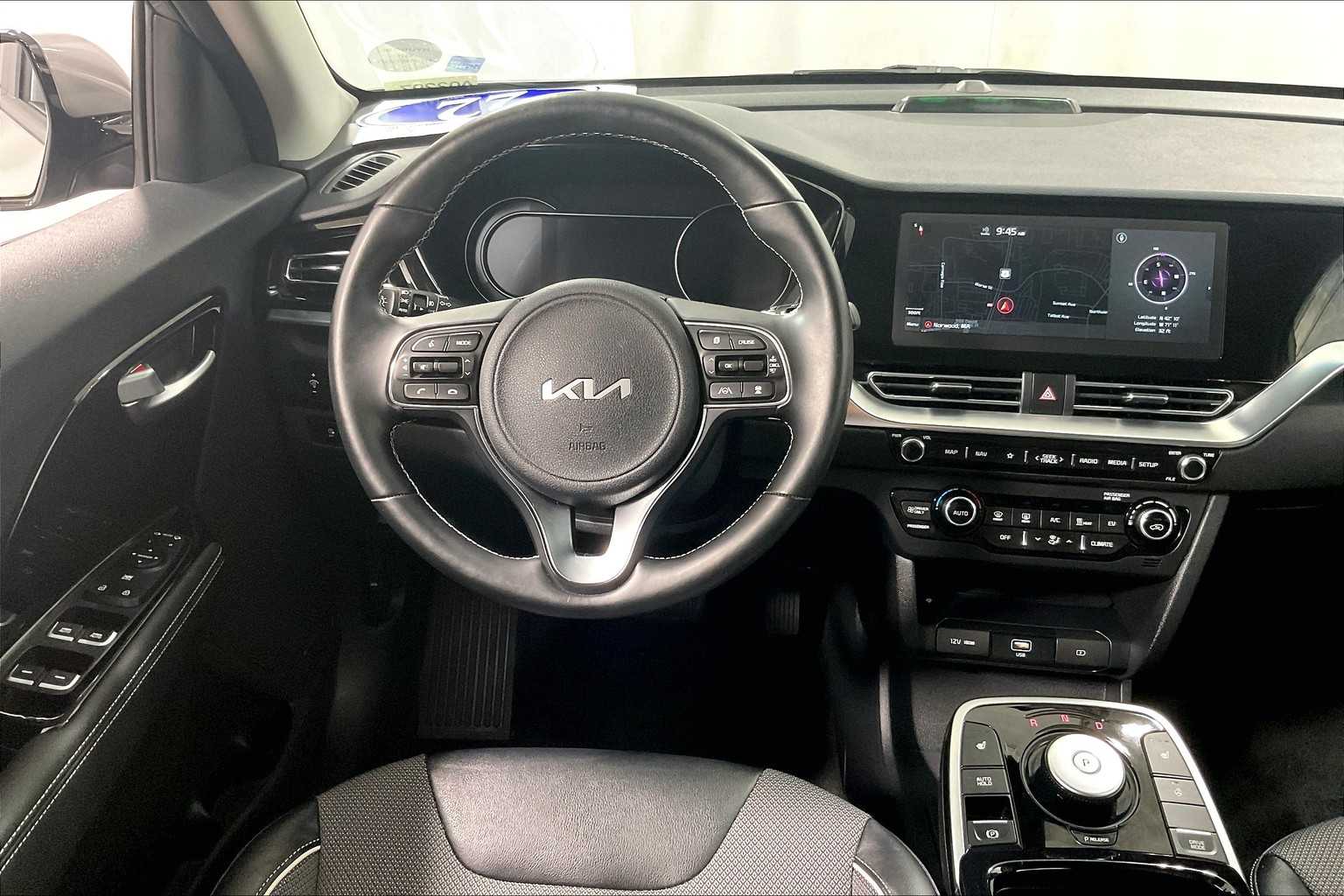 2022 Kia Niro EV EX - Photo 17