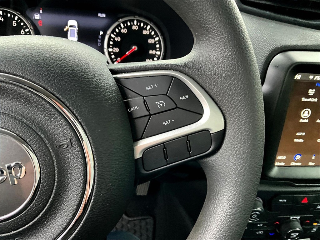2023 Jeep Renegade  - Photo 23