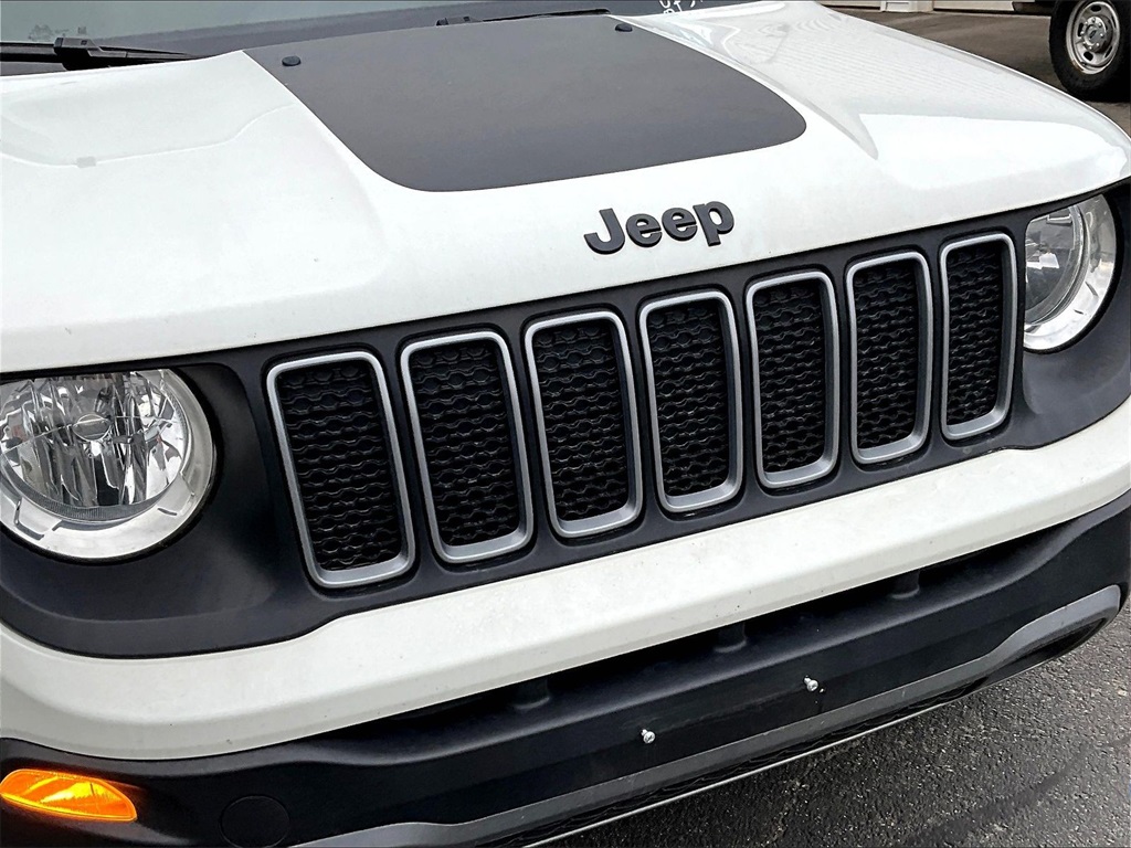 2023 Jeep Renegade  - Photo 29