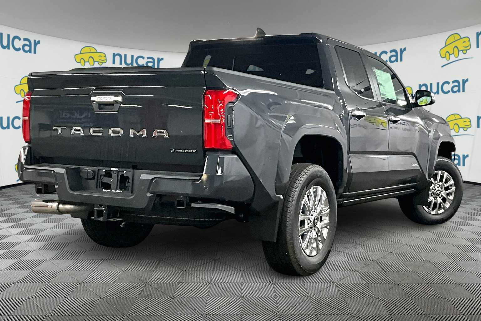 2025 Toyota Tacoma Limited Hybrid - Photo 7