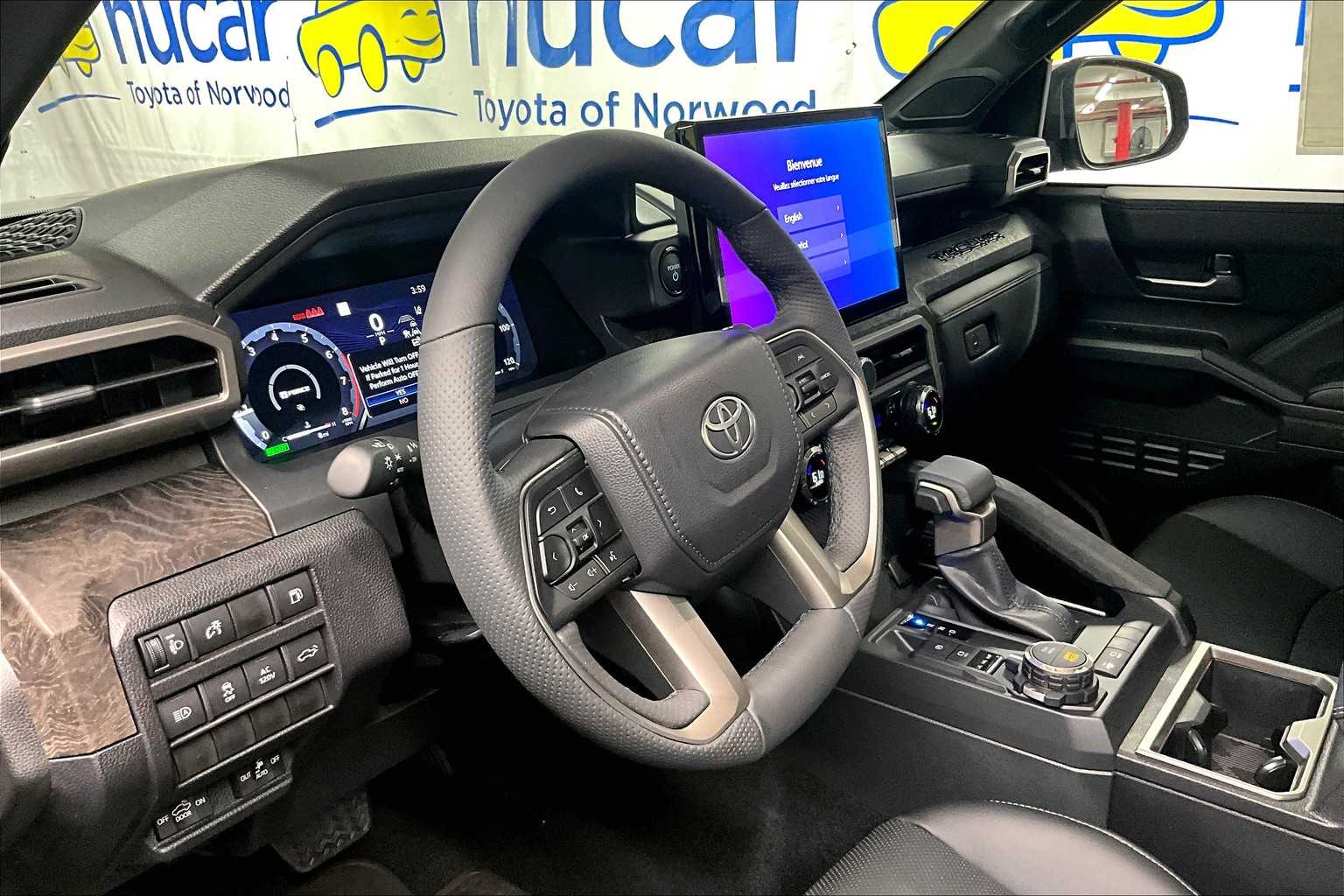 2025 Toyota Tacoma Limited Hybrid - Photo 9