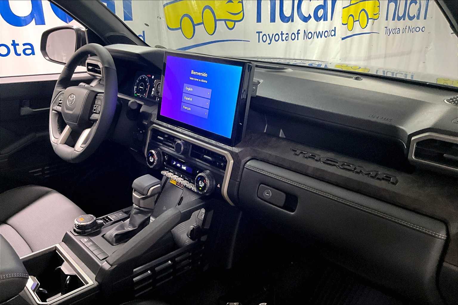 2025 Toyota Tacoma Limited Hybrid - Photo 10
