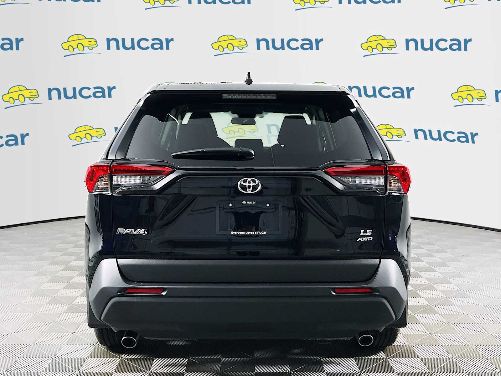 2025 Toyota RAV4 LE - Photo 5