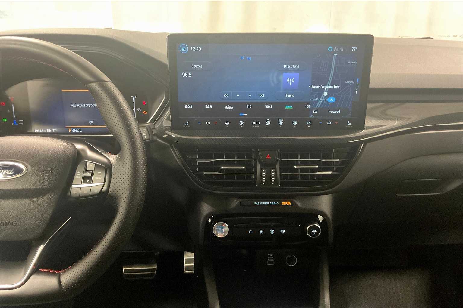 2024 Ford Escape ST-Line Select - Photo 18