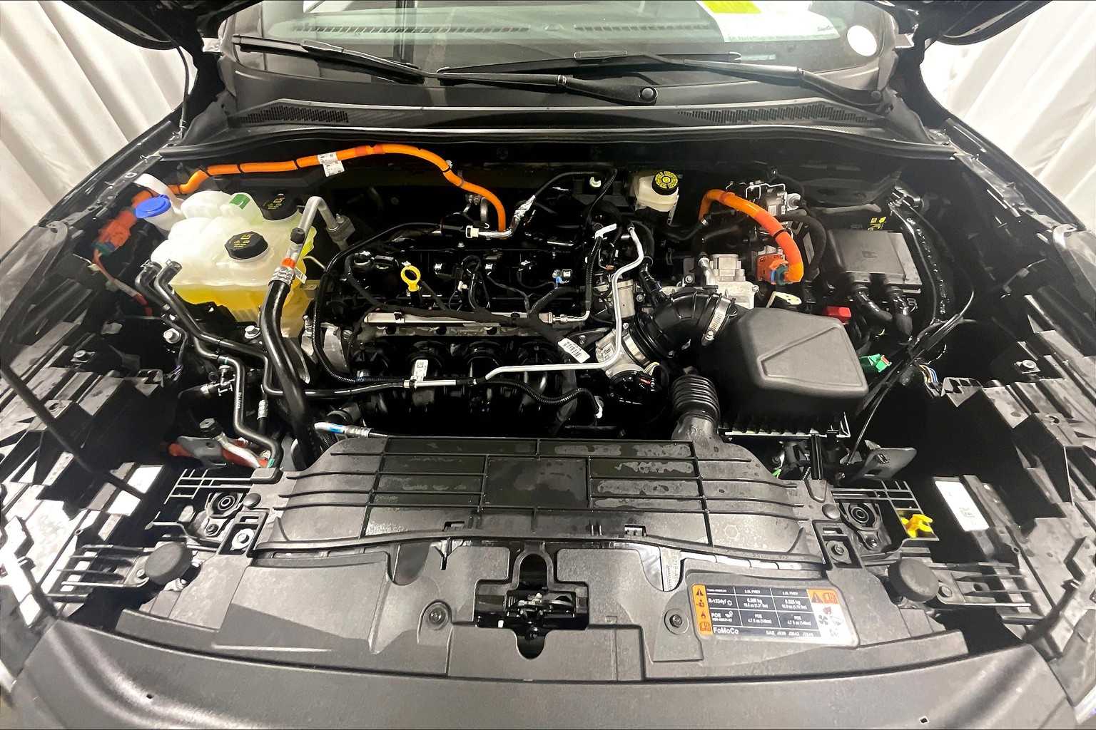 2024 Ford Escape ST-Line Select - Photo 28