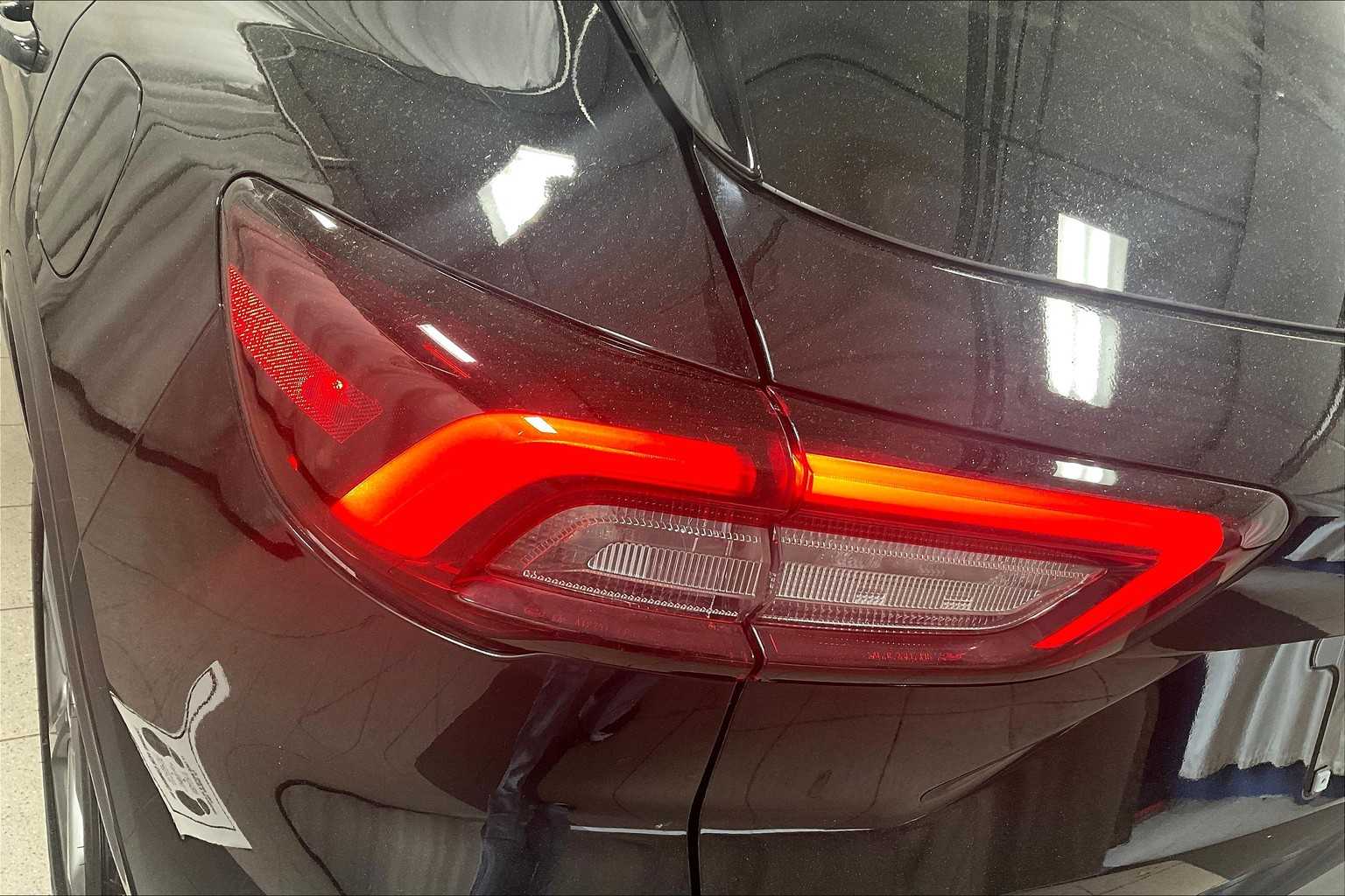 2024 Ford Escape ST-Line Select - Photo 32