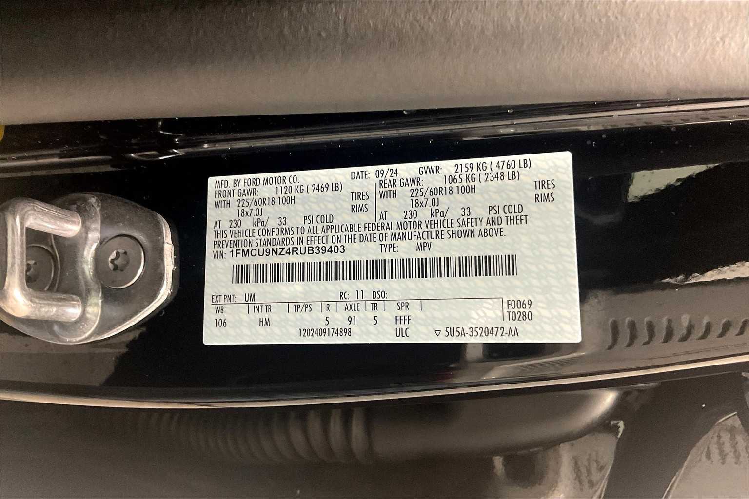 2024 Ford Escape ST-Line Select - Photo 34