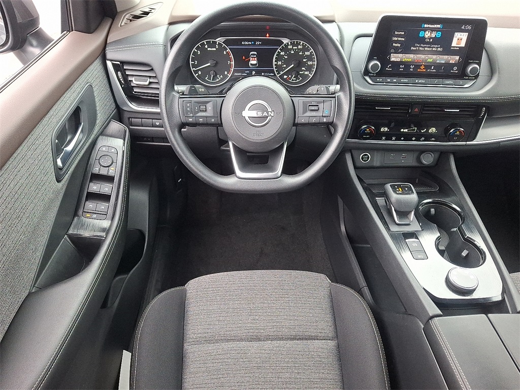 2023 Nissan Rogue SV - Photo 12