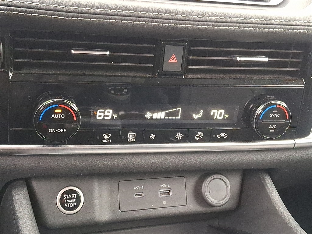 2023 Nissan Rogue SV - Photo 16