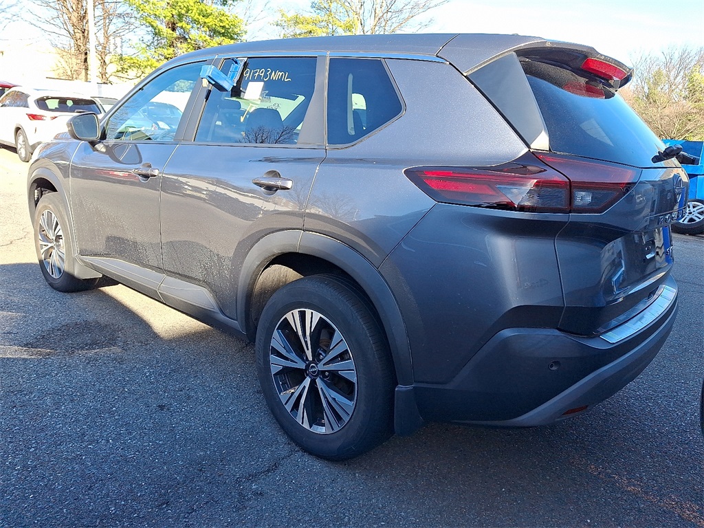 2023 Nissan Rogue SV - Photo 4