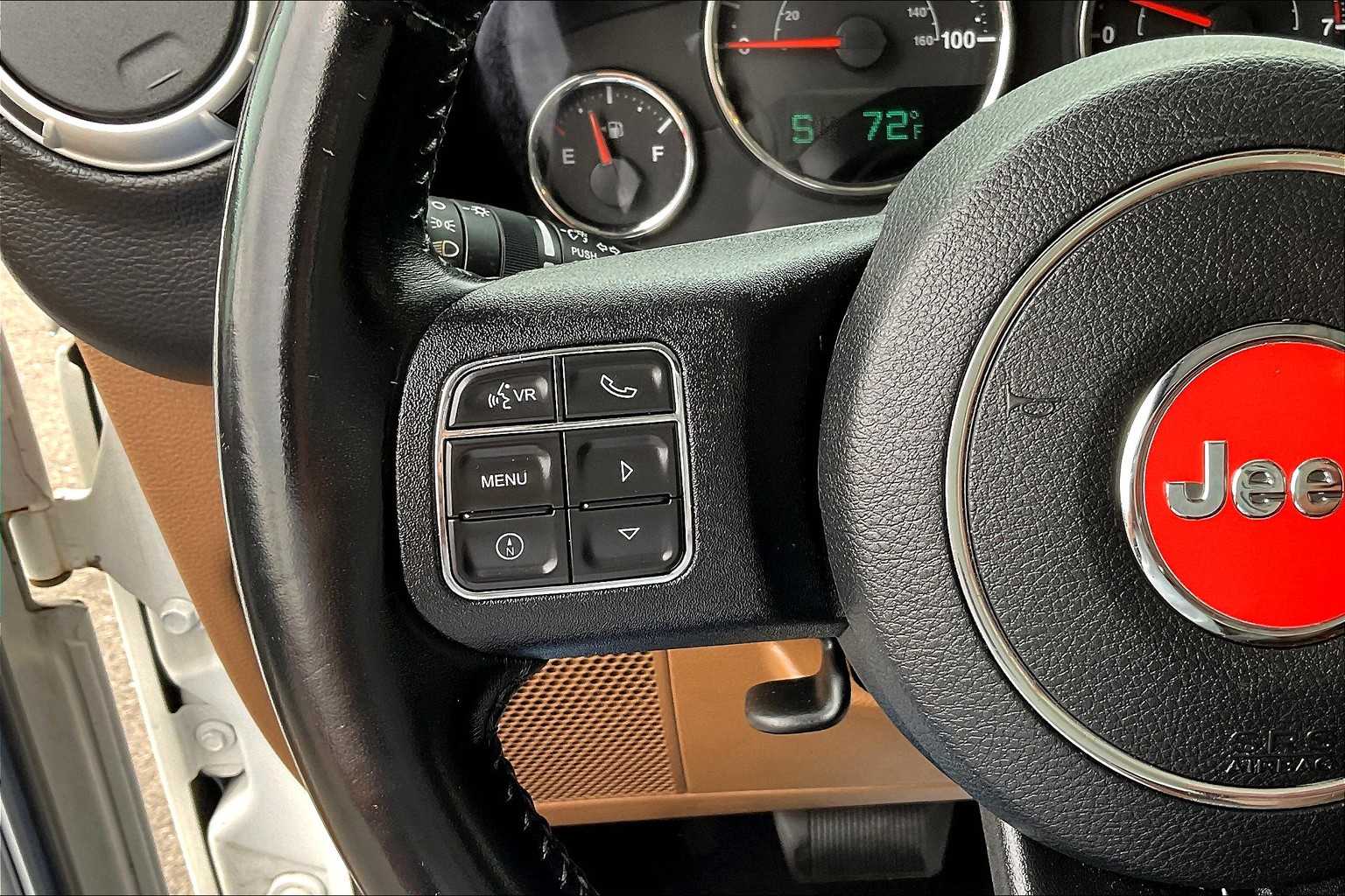 2017 Jeep Wrangler Sahara - Photo 14