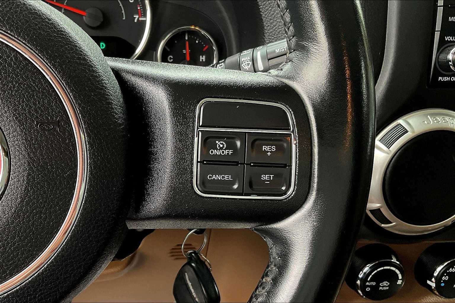 2017 Jeep Wrangler Sahara - Photo 15