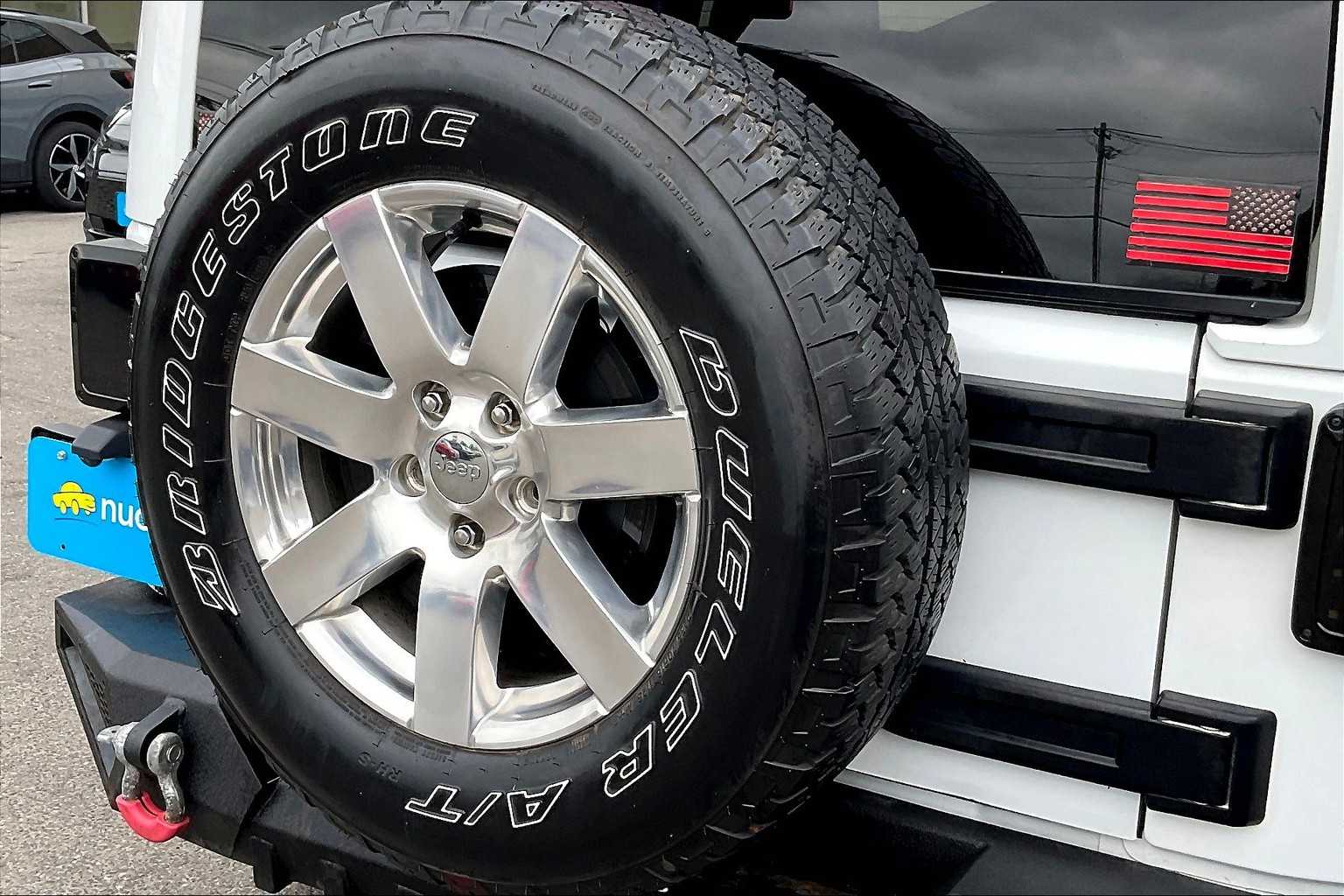 2017 Jeep Wrangler Sahara - Photo 18