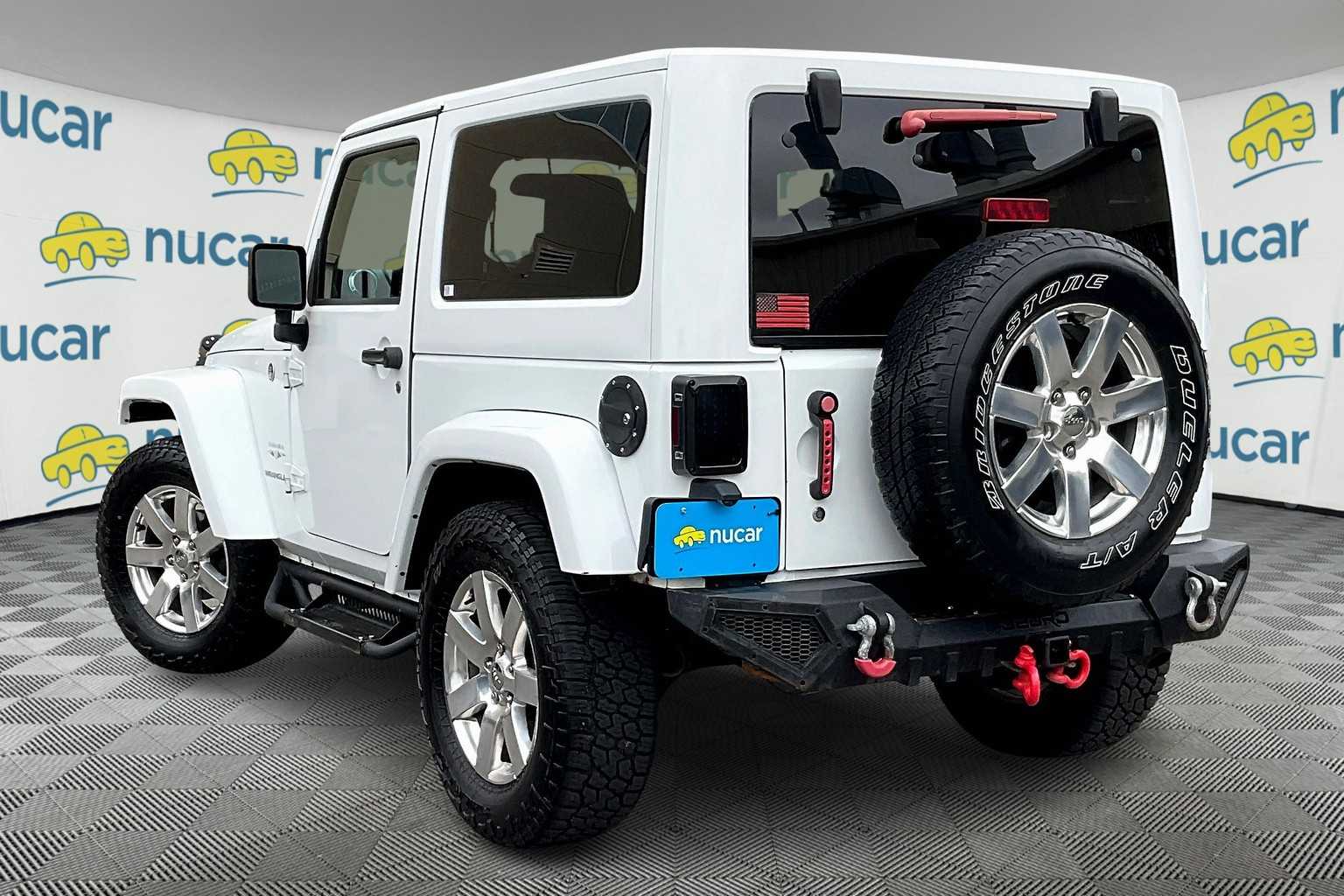 2017 Jeep Wrangler Sahara - Photo 4