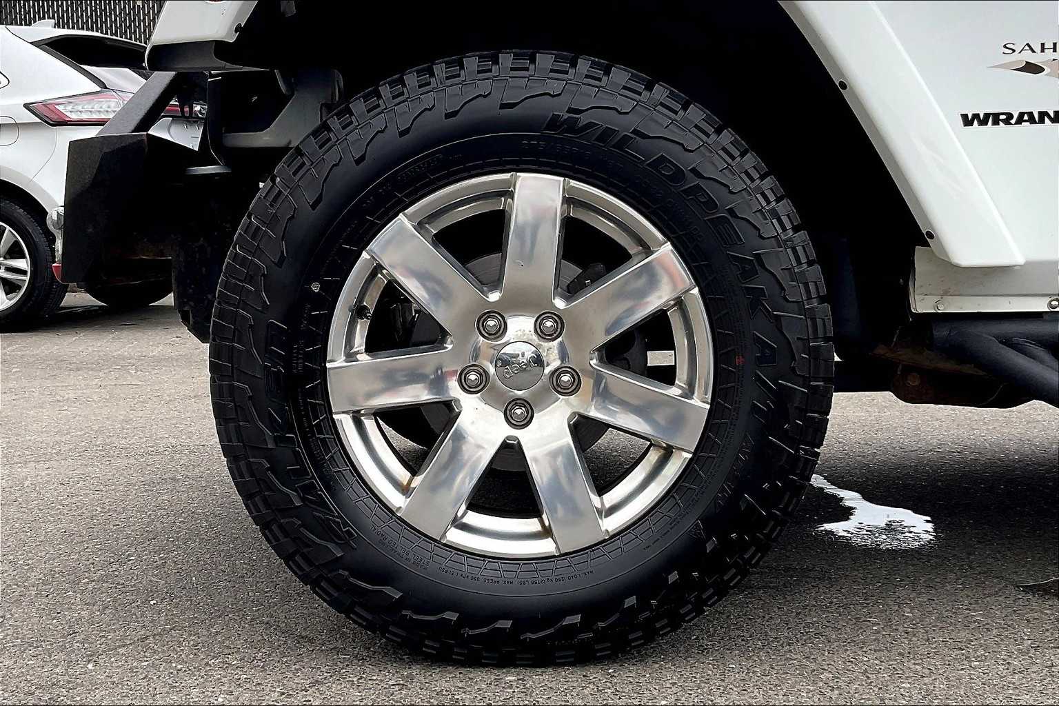 2017 Jeep Wrangler Sahara - Photo 7