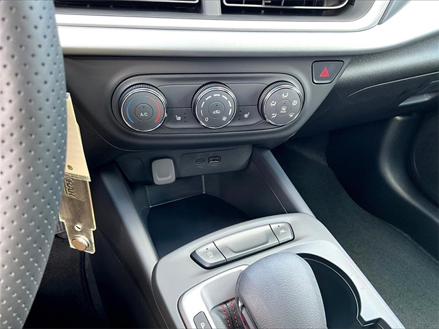 2026 Chevrolet Trax 1RS - Photo 15