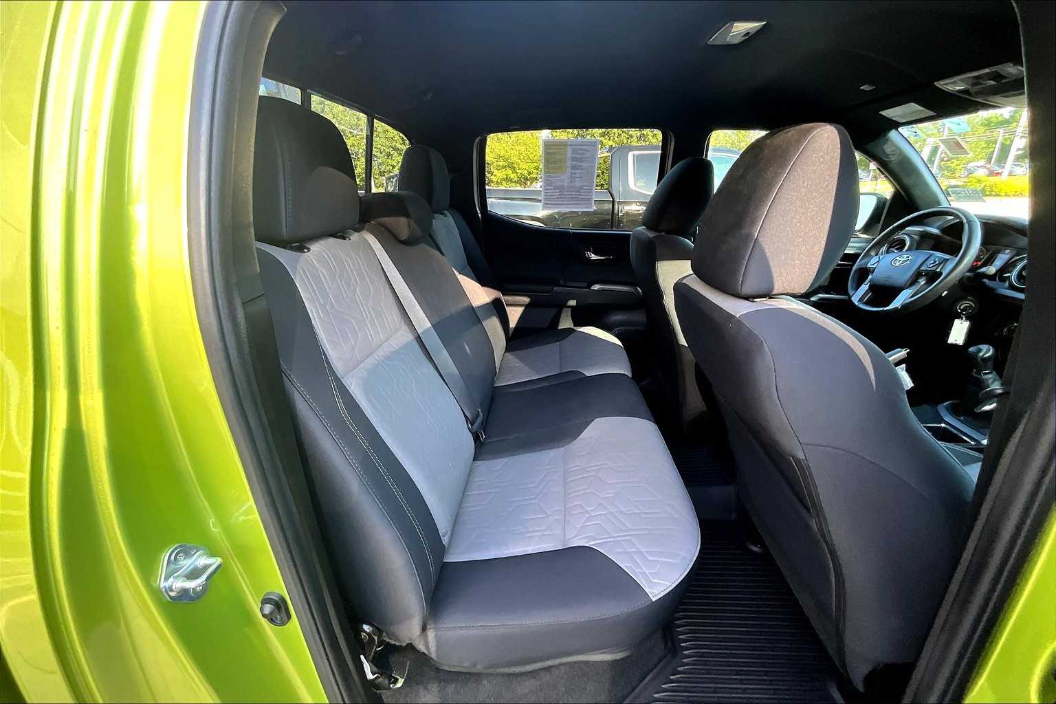2023 Toyota Tacoma TRD Sport - Photo 16