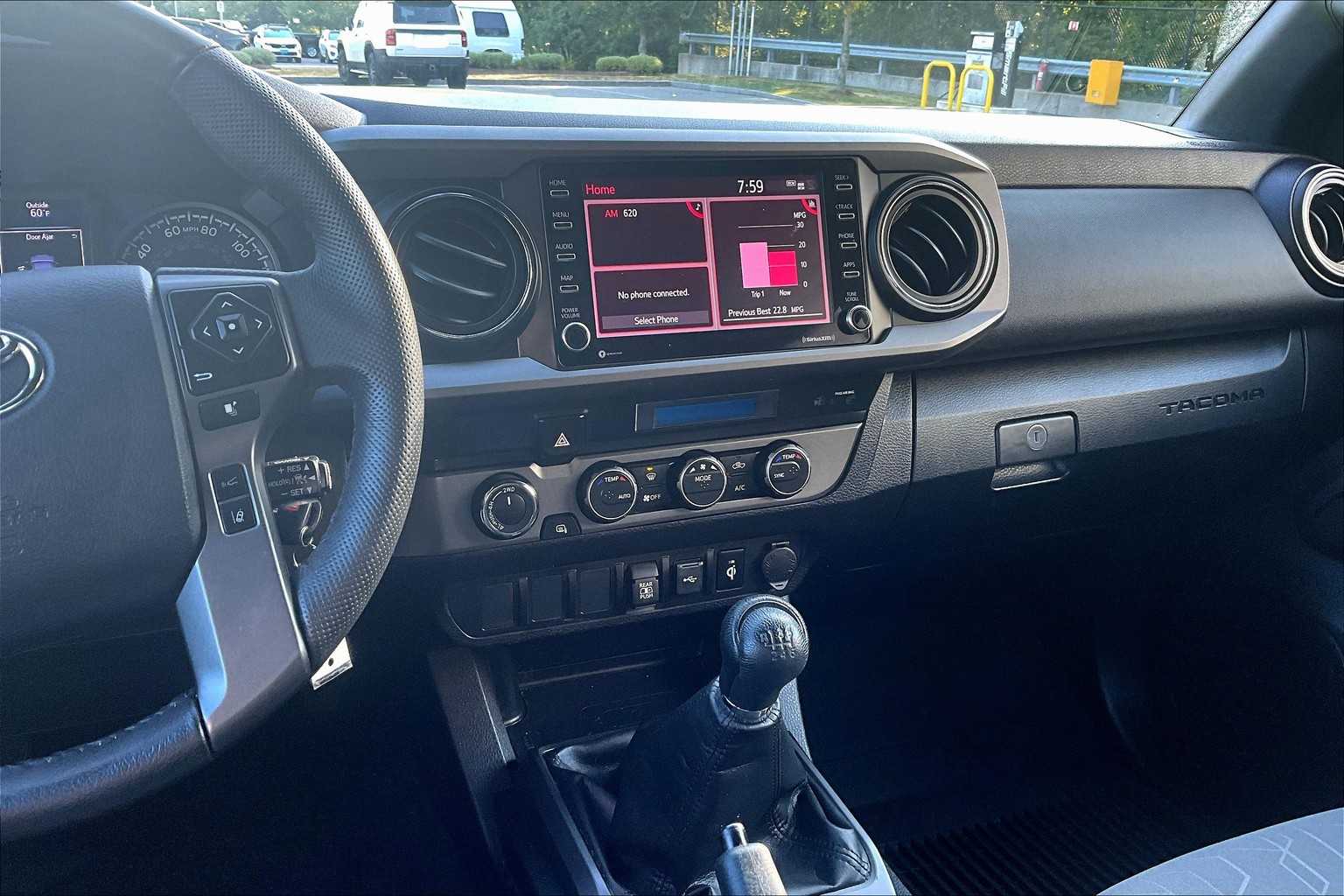 2023 Toyota Tacoma TRD Sport - Photo 18