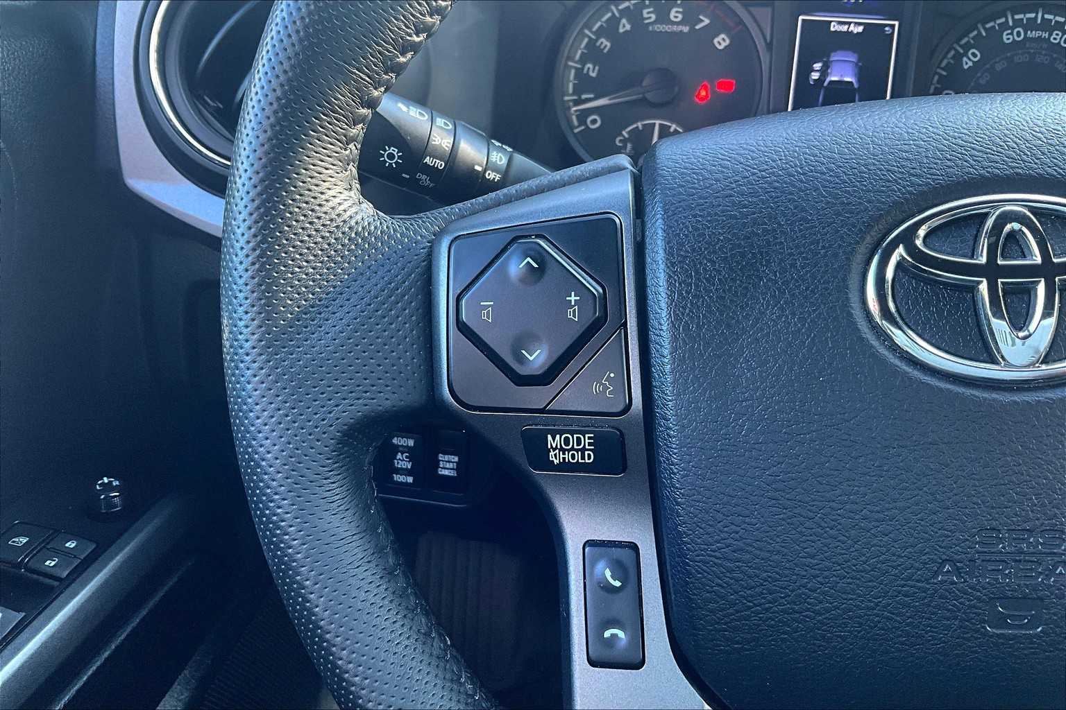 2023 Toyota Tacoma TRD Sport - Photo 23
