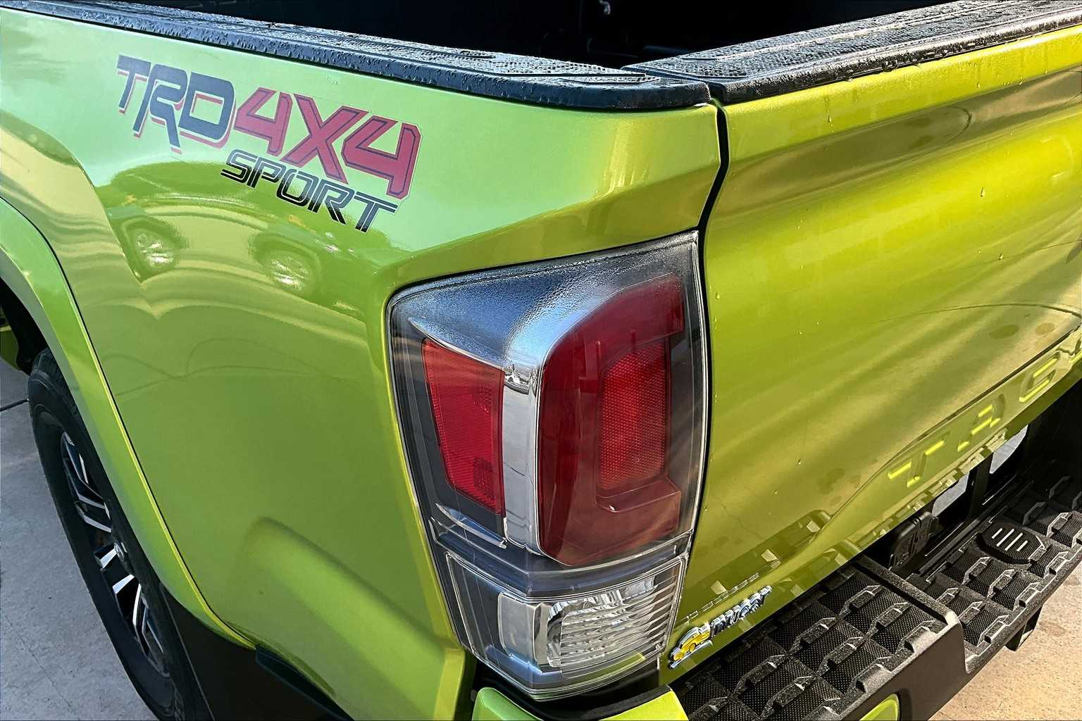 2023 Toyota Tacoma TRD Sport - Photo 35