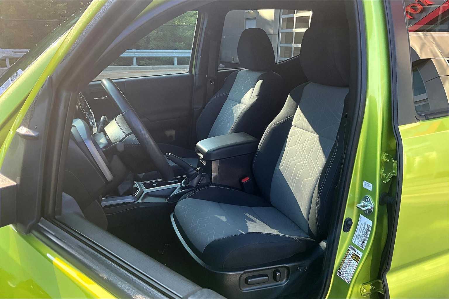2023 Toyota Tacoma TRD Sport - Photo 10