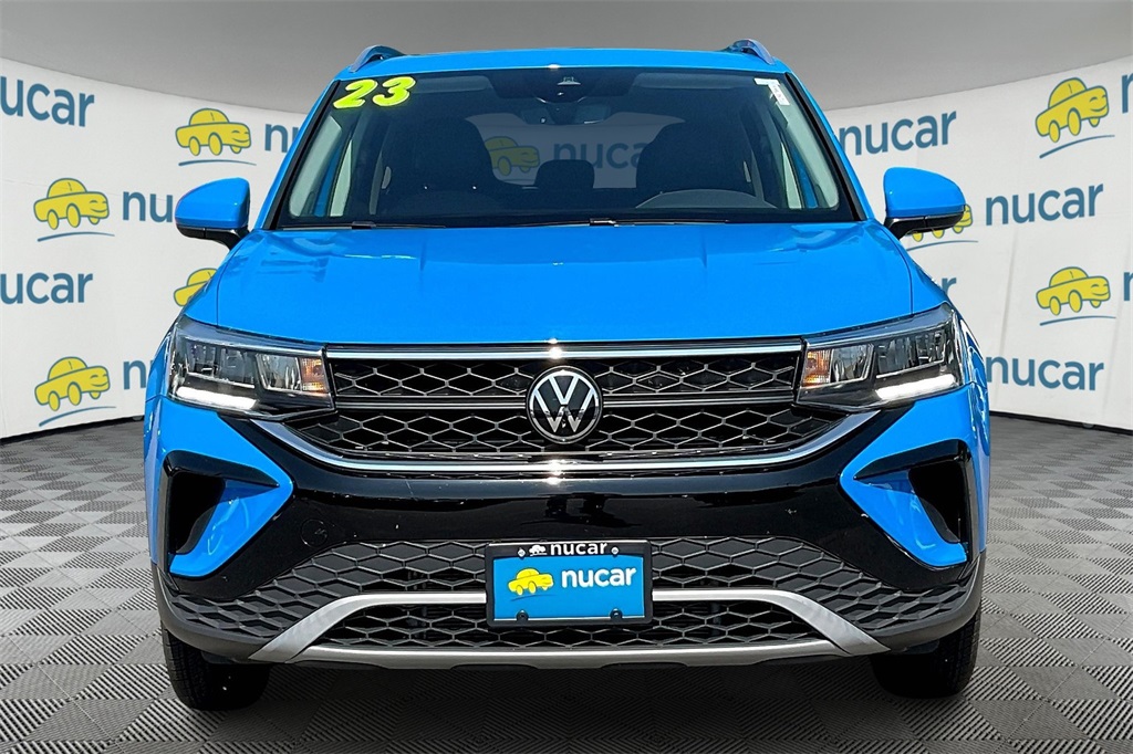 2023 Volkswagen Taos 1.5T SE - Photo 2