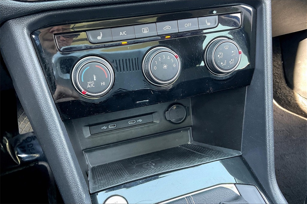 2023 Volkswagen Taos 1.5T SE - Photo 25