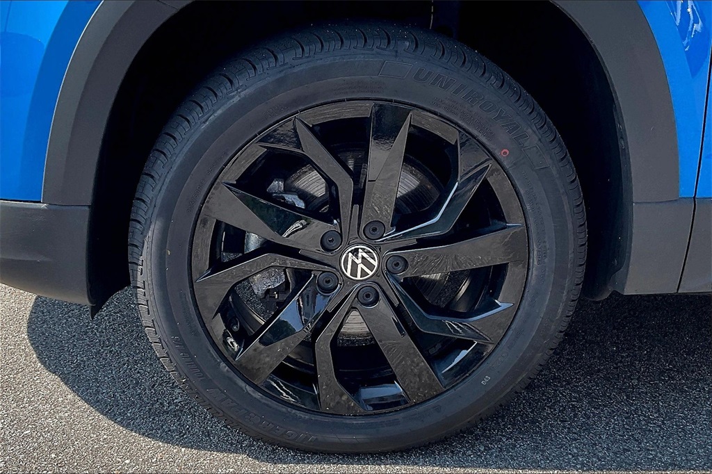 2023 Volkswagen Taos 1.5T SE - Photo 7