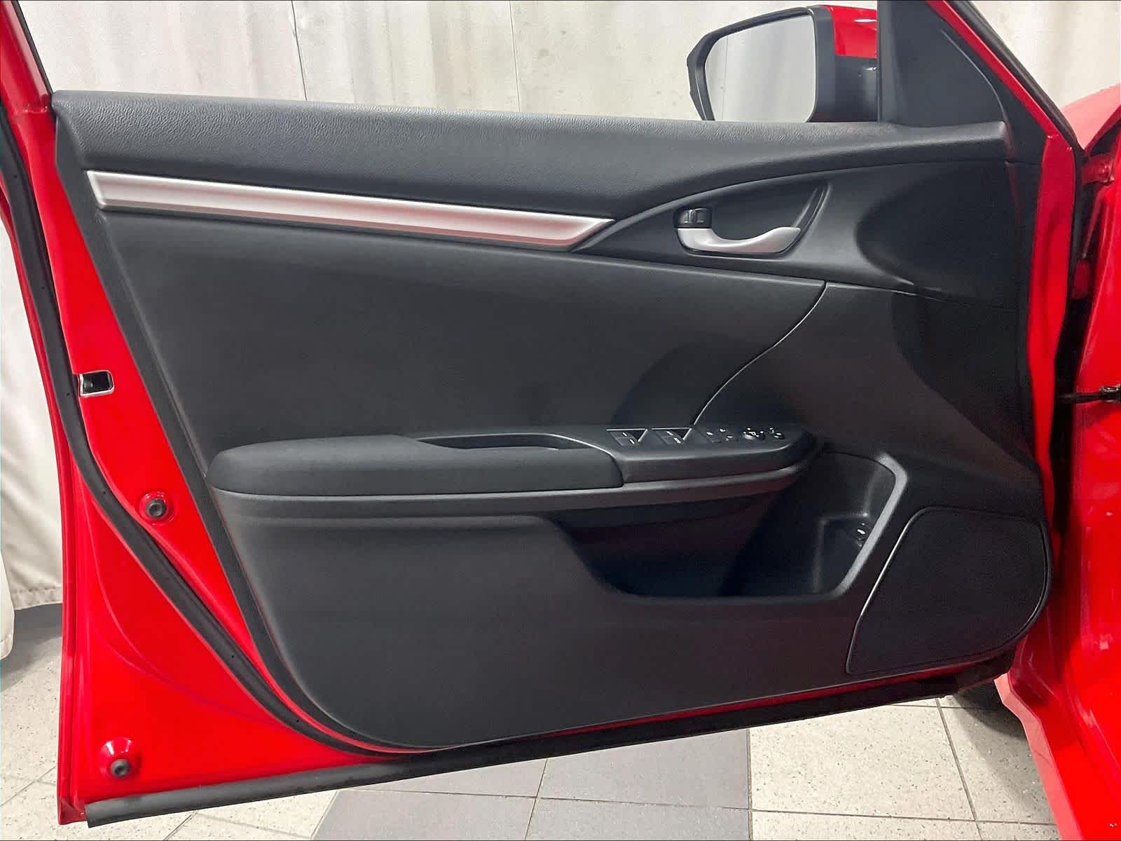 2016 Honda Civic LX - Photo 9