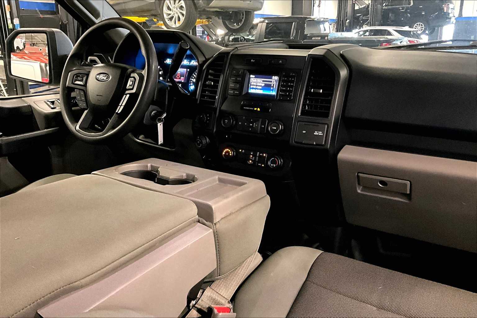 2017 Ford F-150 XL - Photo 14