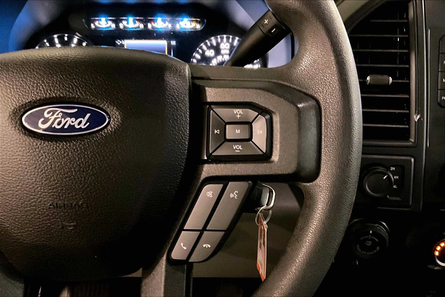 2017 Ford F-150 XL - Photo 24