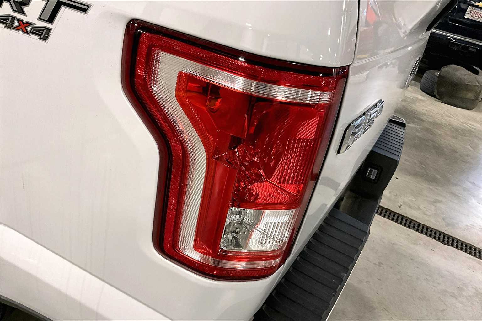 2017 Ford F-150 XL - Photo 35