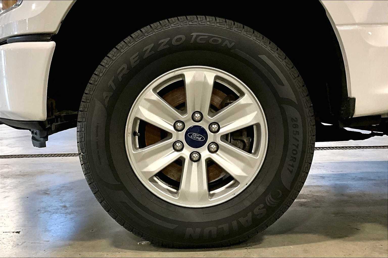 2017 Ford F-150 XL - Photo 7