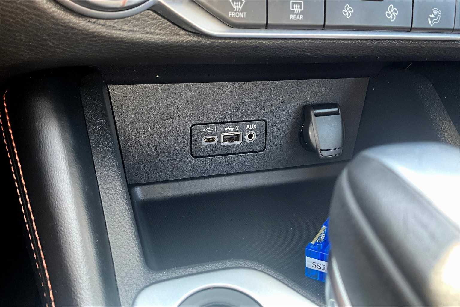 2021 Nissan Sentra SR - Photo 27