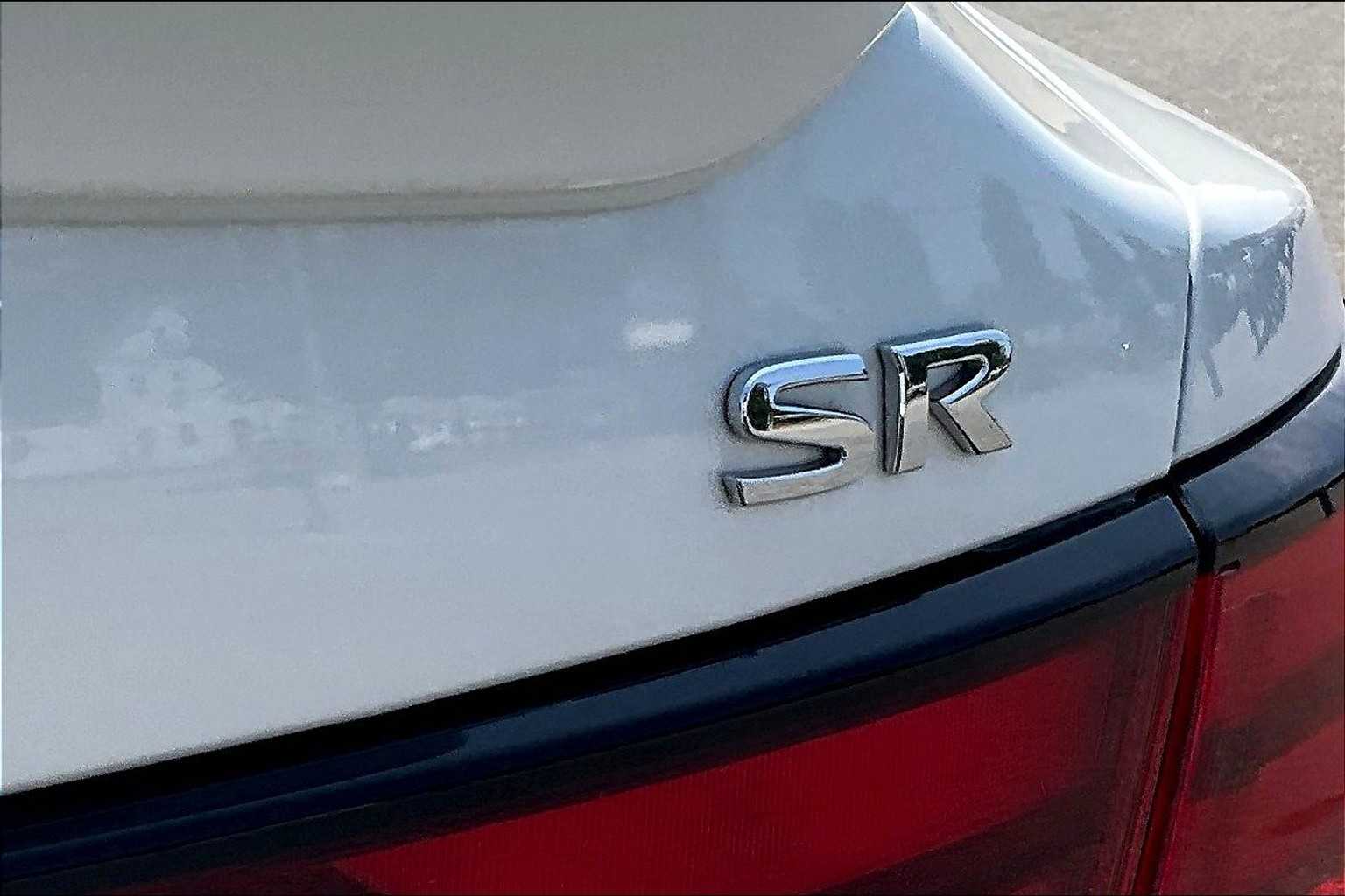 2021 Nissan Sentra SR - Photo 29