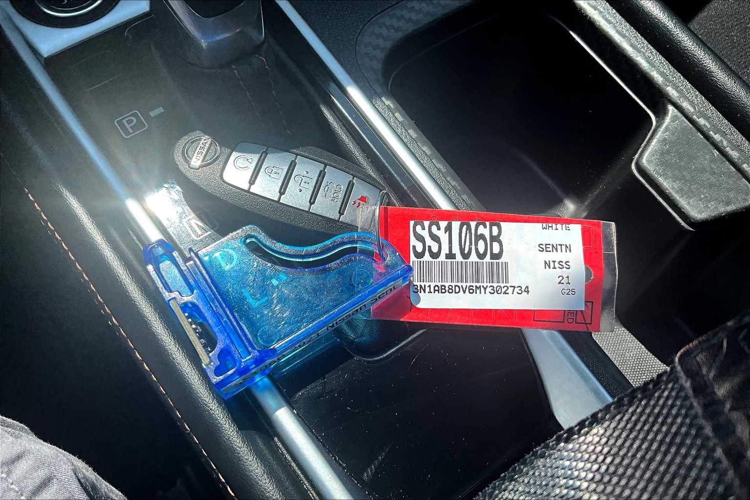 2021 Nissan Sentra SR - Photo 31