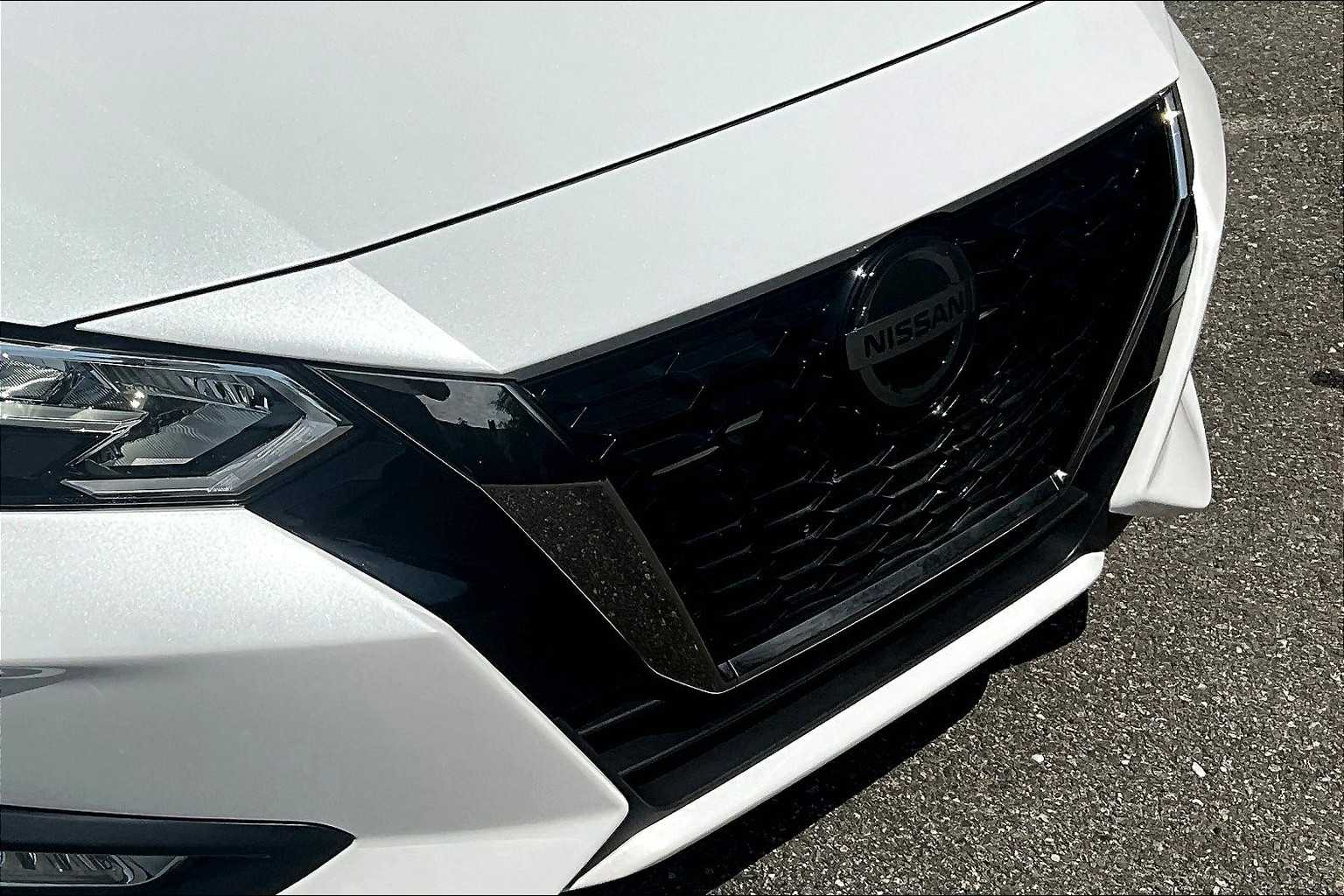 2021 Nissan Sentra SR - Photo 32